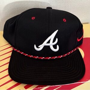 Nike x Atlanta Braves Rope Hat Rare Black Red OSFA 35762X-BV9 Dri Fit Nike Pro